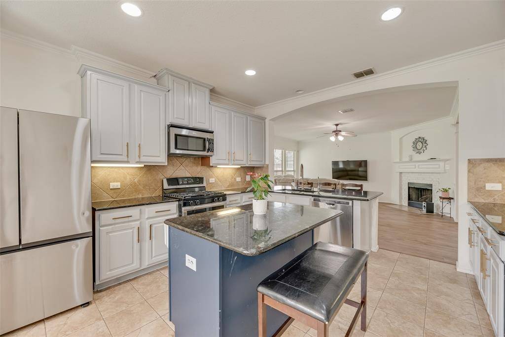 Fort Worth, TX 76262,15704 Ringdove Court
