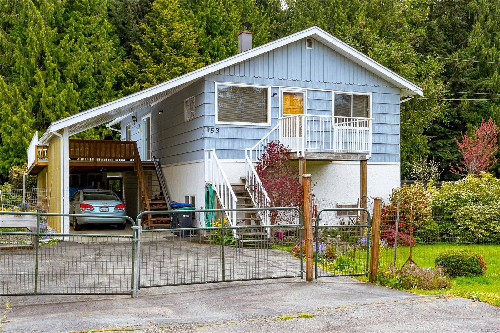 253 Hembrough Rd, Bowser, BC V0R 1G0