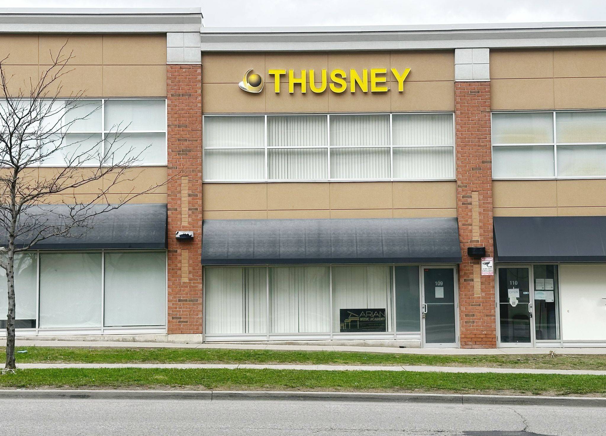 Markham, ON L3S 0B5,40 New Delhi DR #109