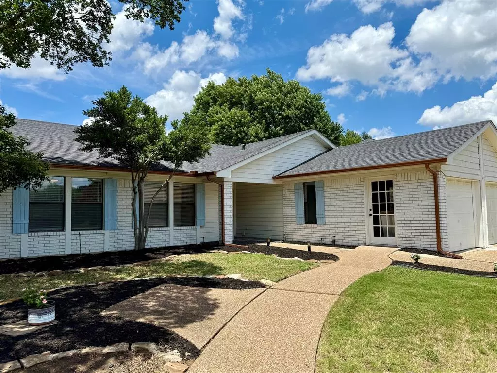 North Richland Hills, TX 76182,6705 Parkwood Drive