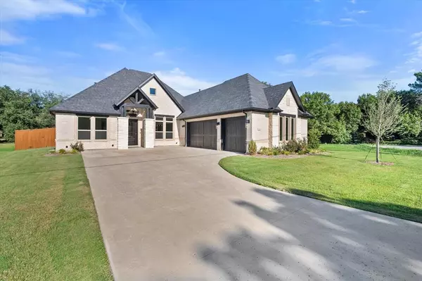7604 Cranford Court, Arlington, TX 76001