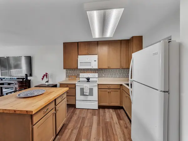 75-5766 KUAKINI HIGHWAY #101, Kailua-kona, HI 96740