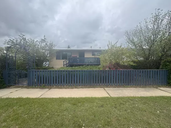 Blackfalds, AB T0M0J0,5210 Waghorn