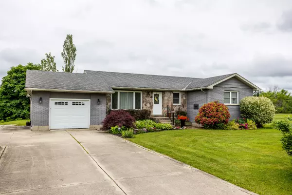 389 Park ST, Georgian Bluffs, ON N4K 6V5