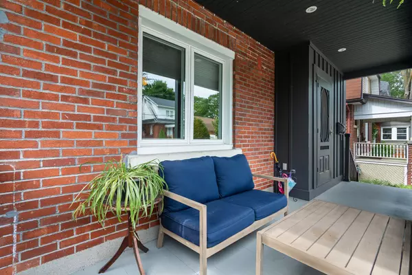 Glebe - Ottawa East And Area, ON K1S 3C3,5 Raleigh ST