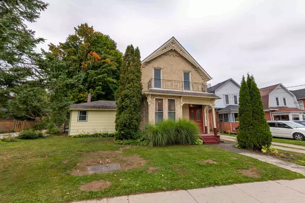 West Grey, ON N0G 1R0,164 Queen ST N