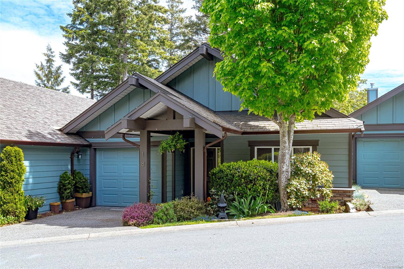 Colwood, BC V9C 4L6,486 Royal Bay Dr #18