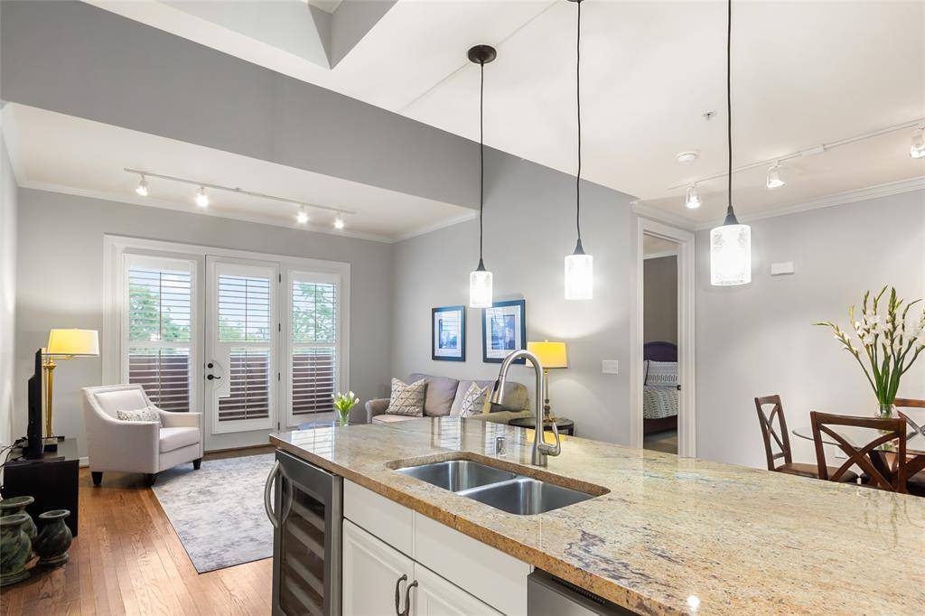 Dallas, TX 75225,8616 Turtle Creek Boulevard #503