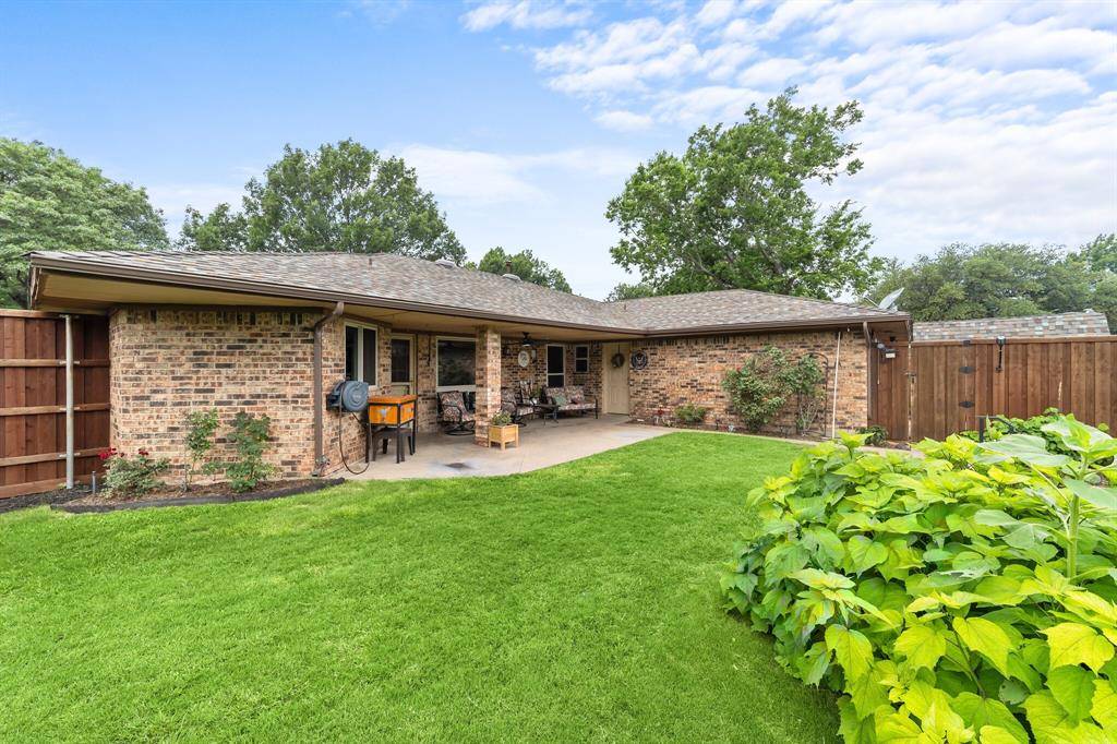 Allen, TX 75013,204 Glenwick Place