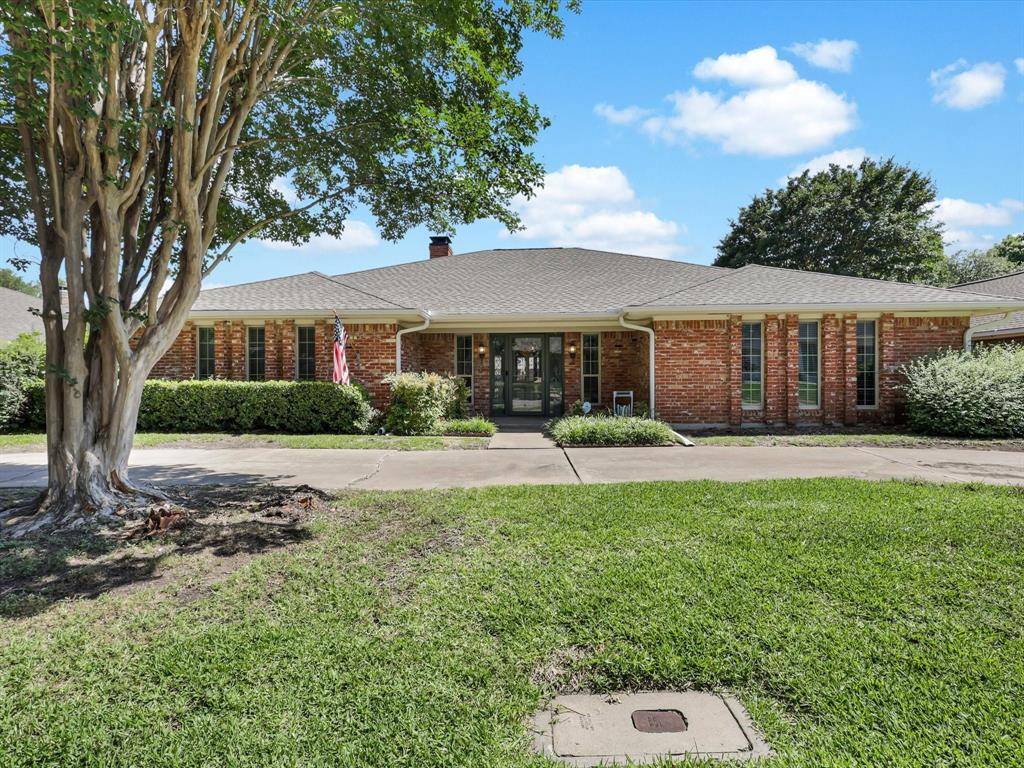 9206 Clover Valley Drive, Dallas, TX 75243