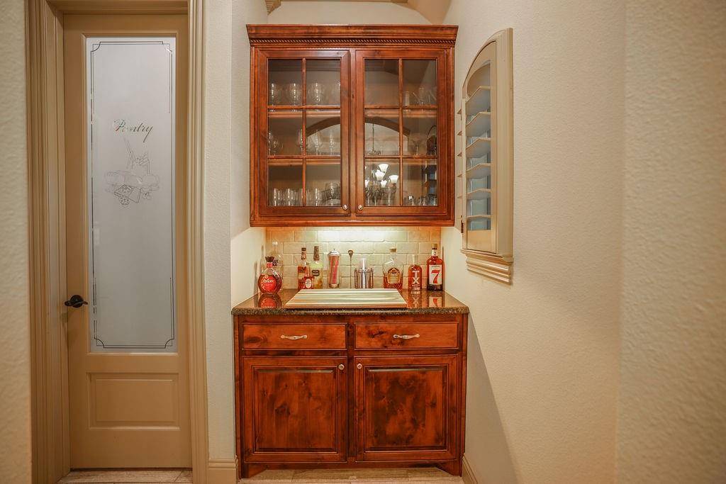 Wills Point, TX 75169,1387 Shadow Lakes Drive