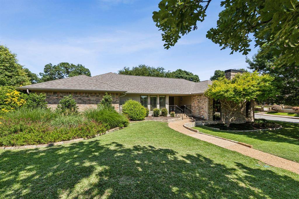 Dallas, TX 75231,7412 Crofton Drive