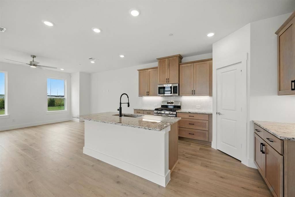 Allen, TX 75013,863 Lennox Drive