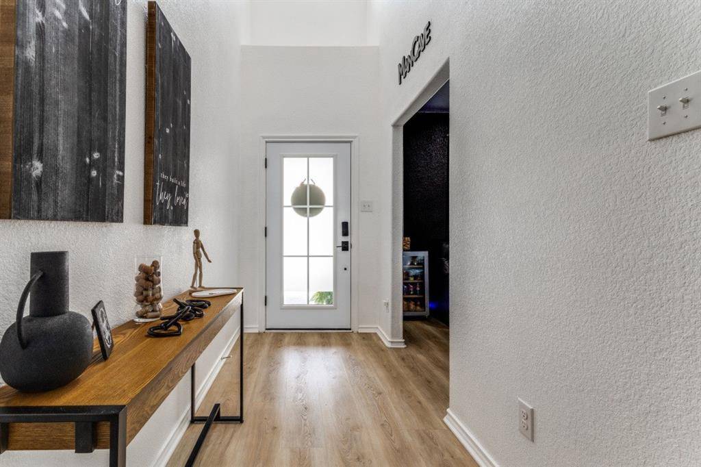 Fort Worth, TX 76179,7113 Wavecrest Way