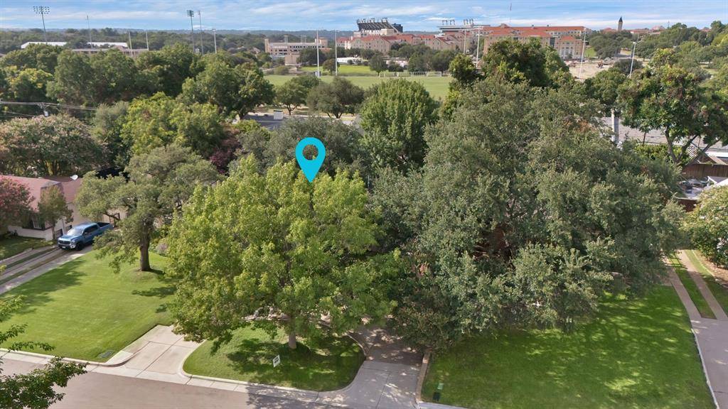 Fort Worth, TX 76109,3414 Westcliff Road S