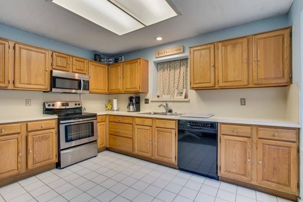 Flower Mound, TX 75028,1801 Chatham Drive