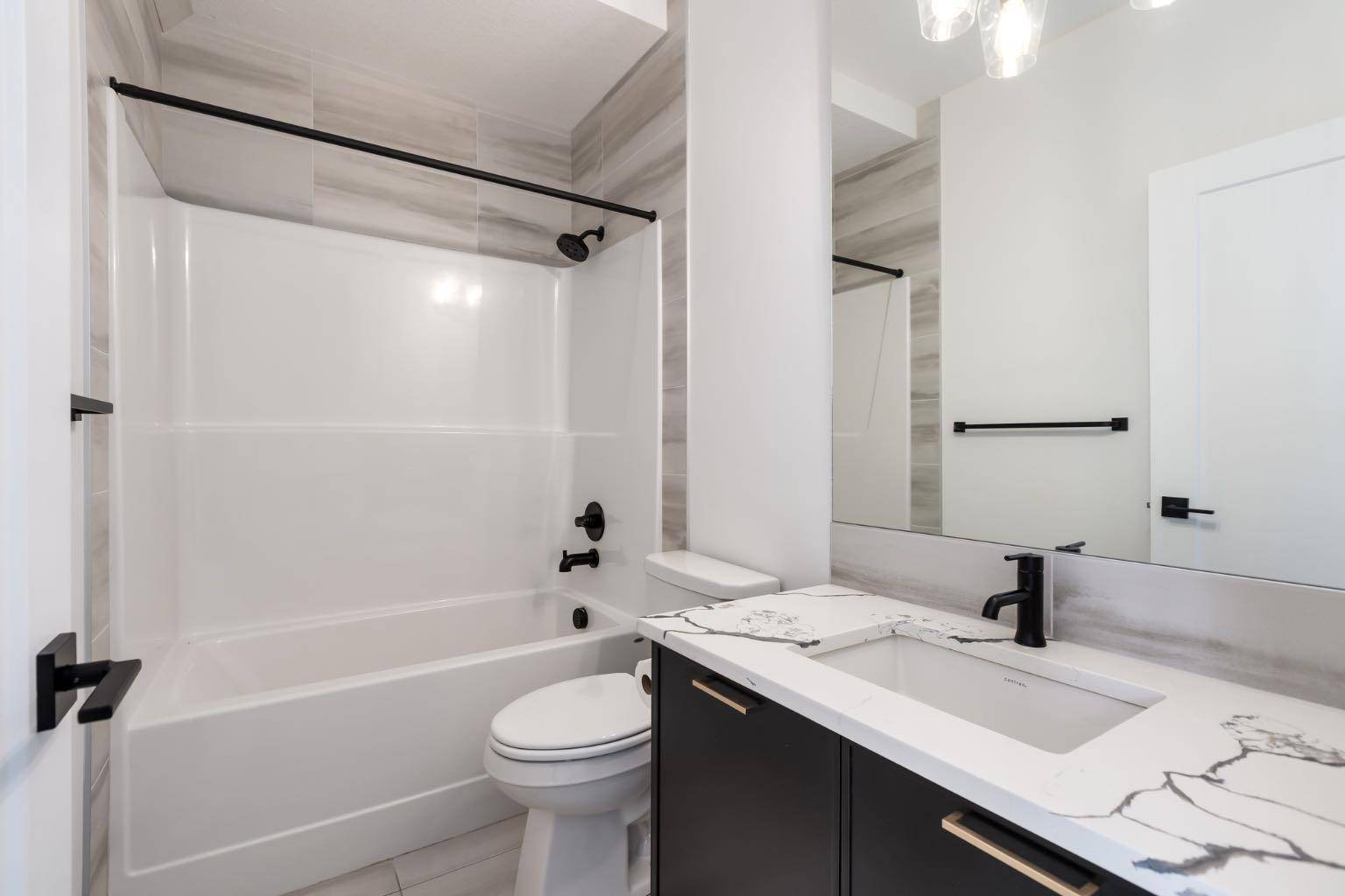 Calgary, AB T2T7A5,5109 19 ST Southwest