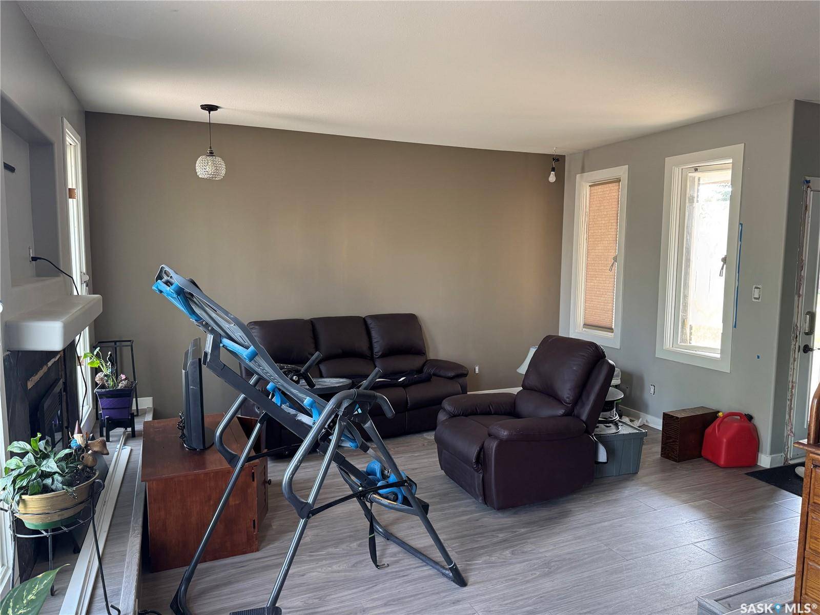 Saskatoon, SK S7M 4G1,19 Barr PLACE
