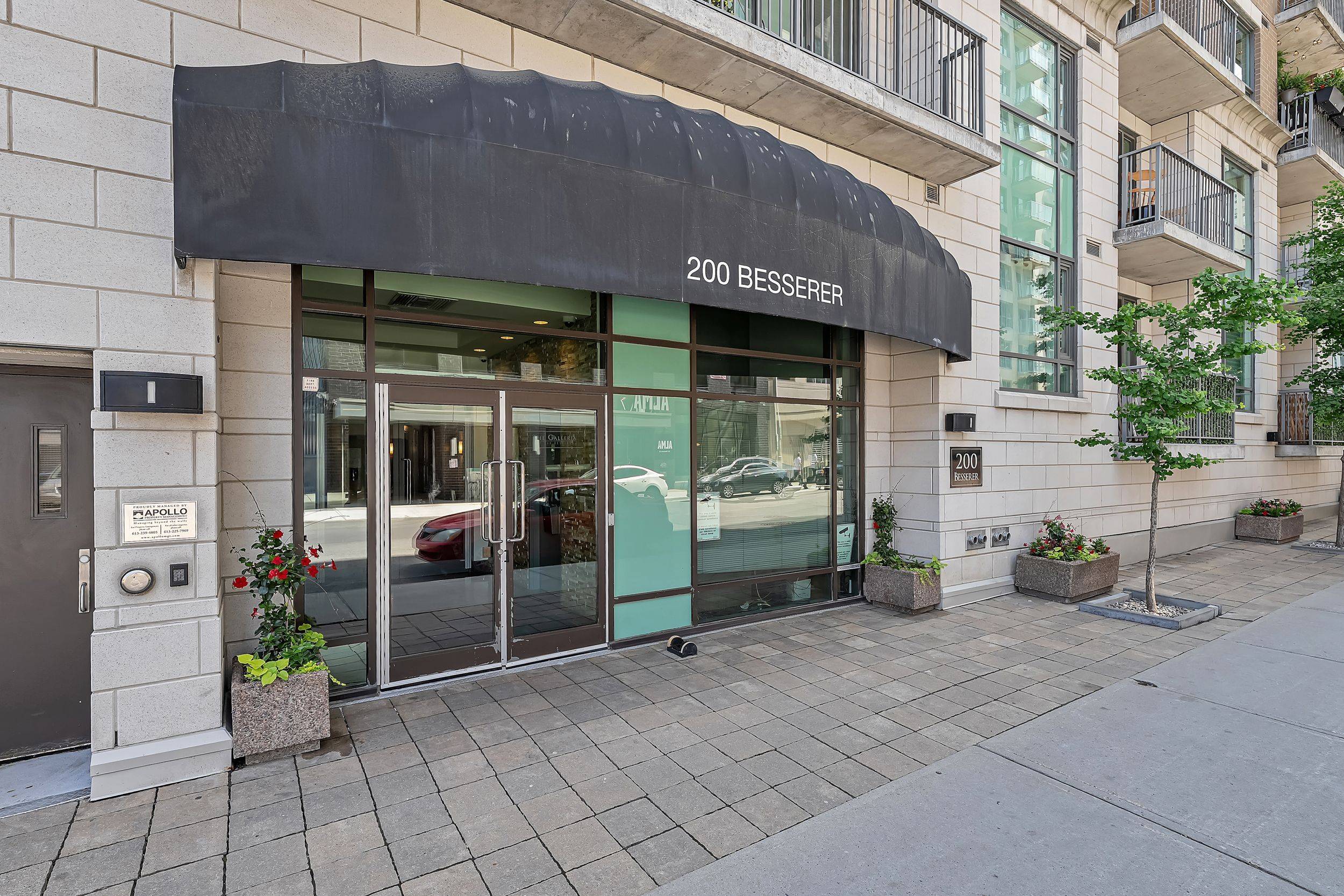 Lower Town - Sandy Hill, ON K1N 0A7,200 BESSERER ST #1202
