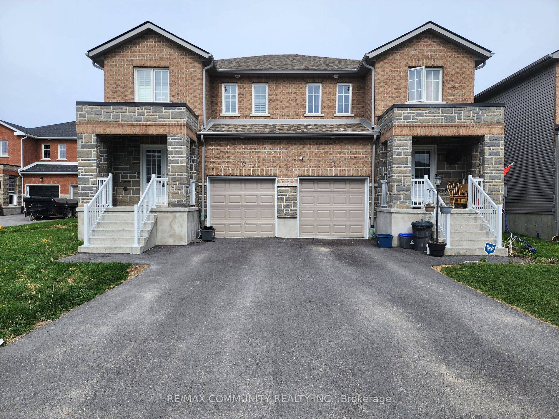 27 Tegan CT, Loyalist, ON K0H 2H0