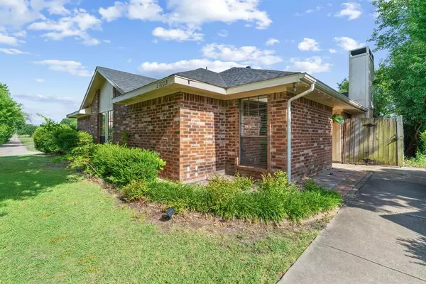 Rowlett, TX 75088,2700 Clemson Circle #B