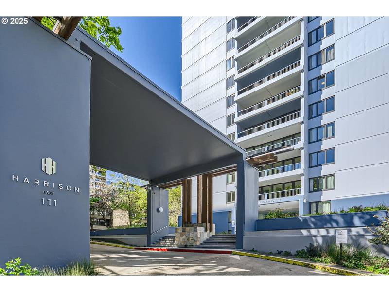 111 SW HARRISON ST #17A, Portland, OR 97201