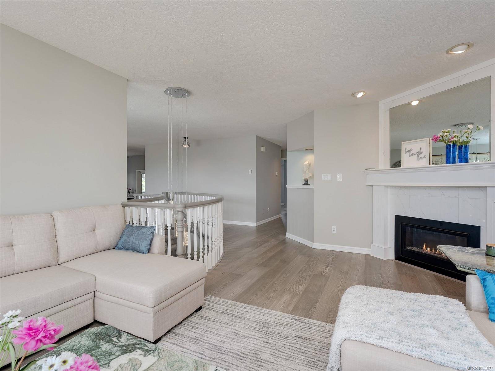 Central Saanich, BC V8Z 7G6,6428 Bella Vista Dr