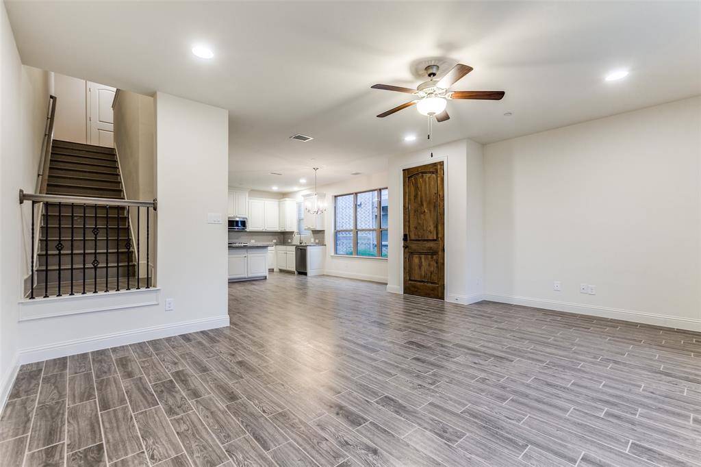 Carrollton, TX 75010,4661 Dozier Road #E