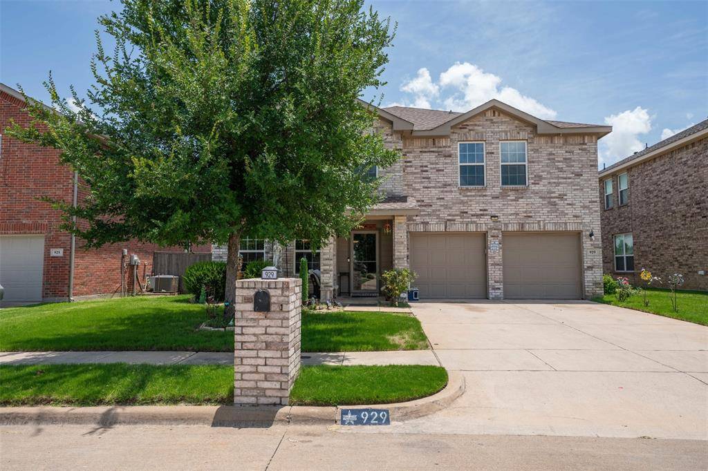 Grand Prairie, TX 75052,929 Bloomfield Drive