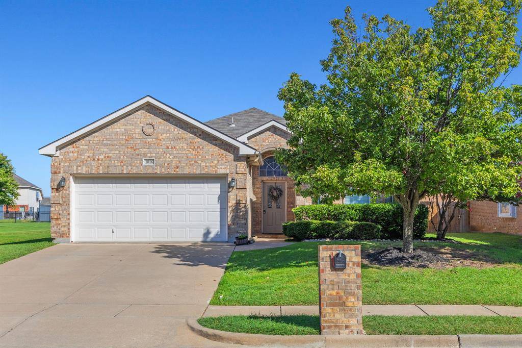 1016 Vista View Drive, Burleson, TX 76028