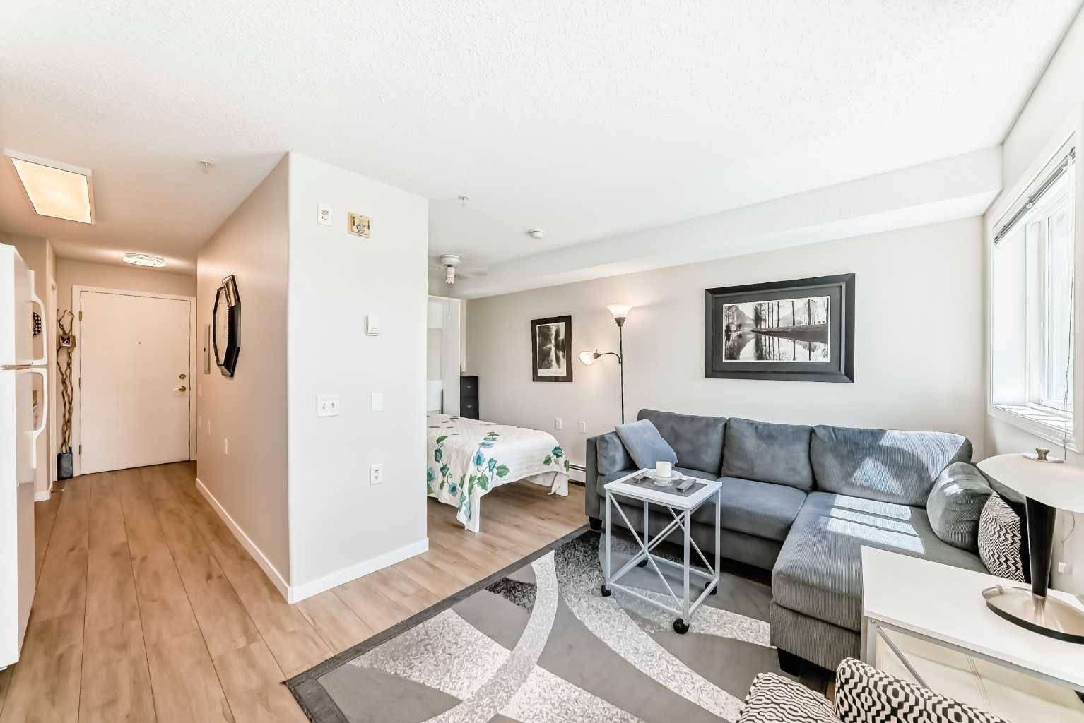 5000 Somervale CT Southwest #225, Calgary, AB T2Y 4M1
