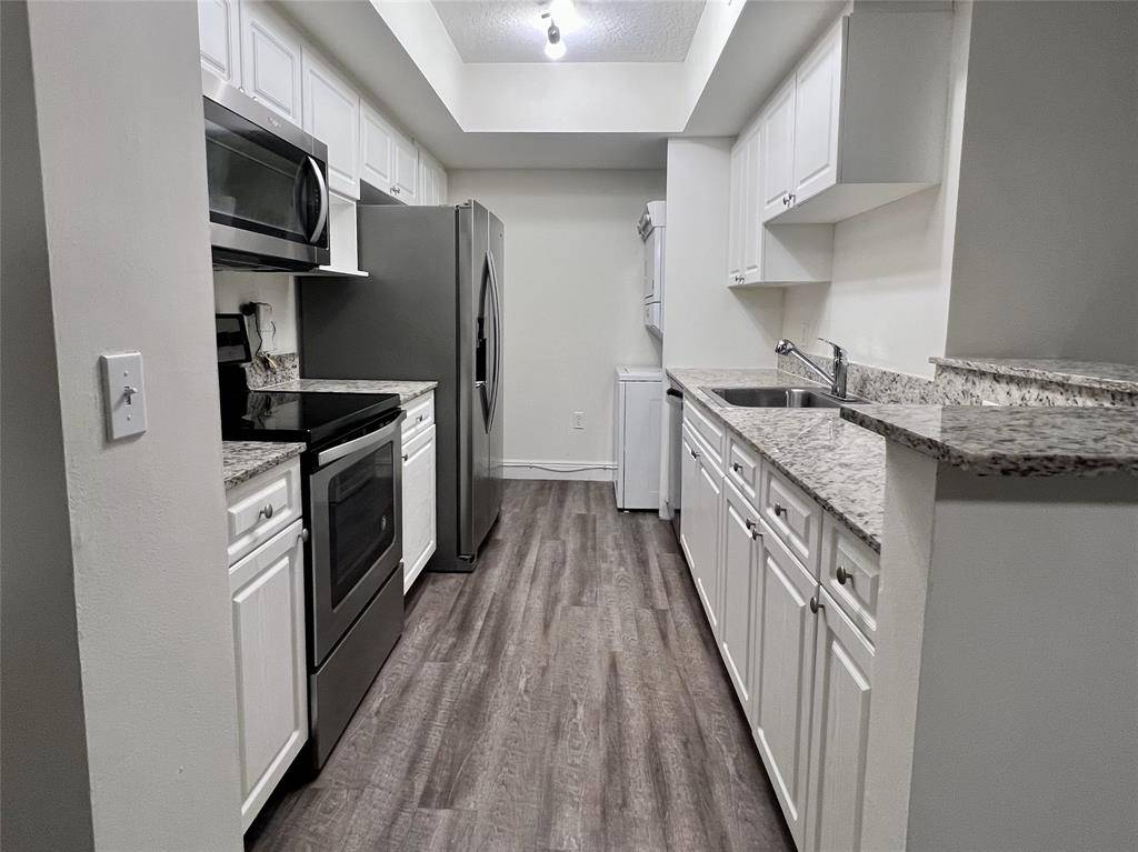 18335 NW 68 Ave #245-602, Hialeah, FL 33015