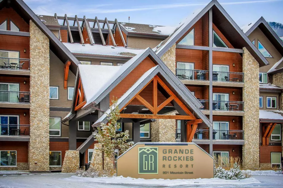 Canmore, AB T1W 0C9,901 Mountain ST #205 Rot. E+F