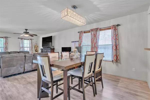 Grand Prairie, TX 75052,929 Bloomfield Drive