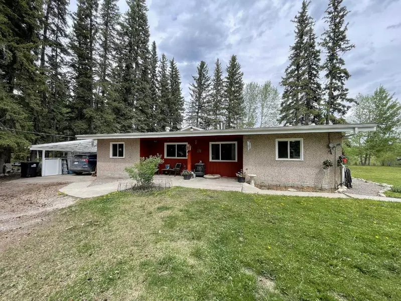 203 Maurer DR, Hinton, AB T7V 2C4