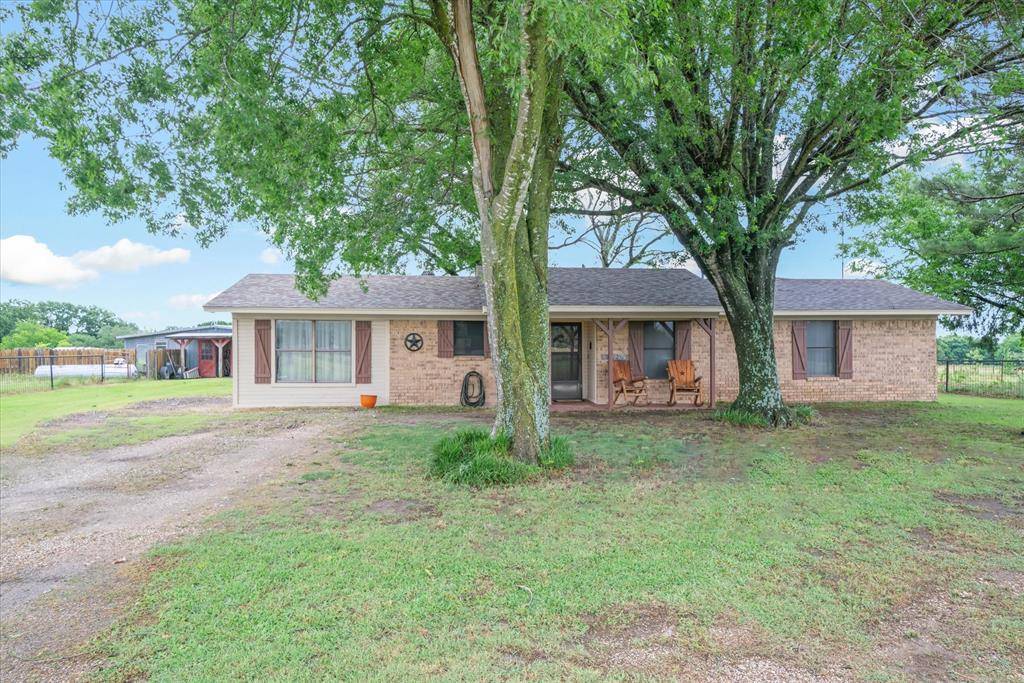 Kaufman, TX 75142,9837 County Road 110