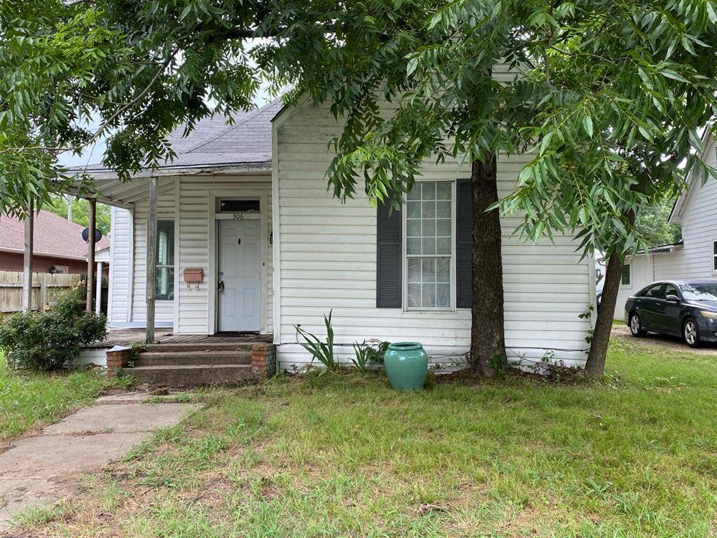 Sherman, TX 75090,306 N Cleveland Avenue