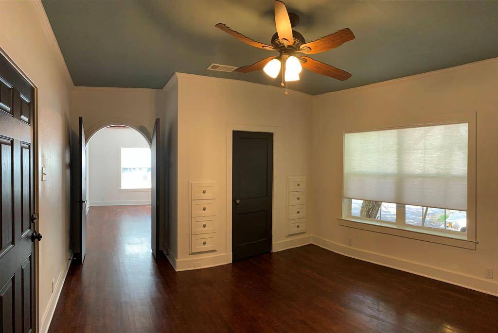 Corsicana, TX 75110,1002 W 2nd Avenue