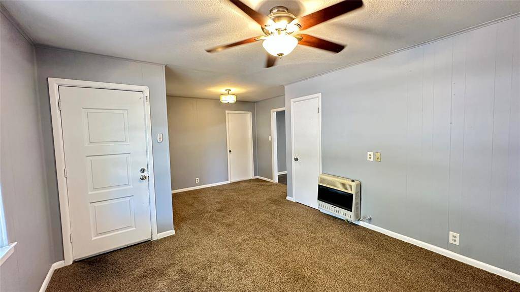 Farmersville, TX 75442,306 Sherry Lane