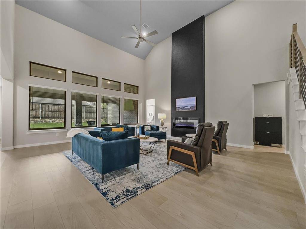 Lavon, TX 75166,413 Coyote Creek Drive