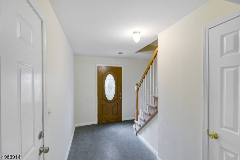 Garwood Boro, NJ 07027,330 Willow Ave