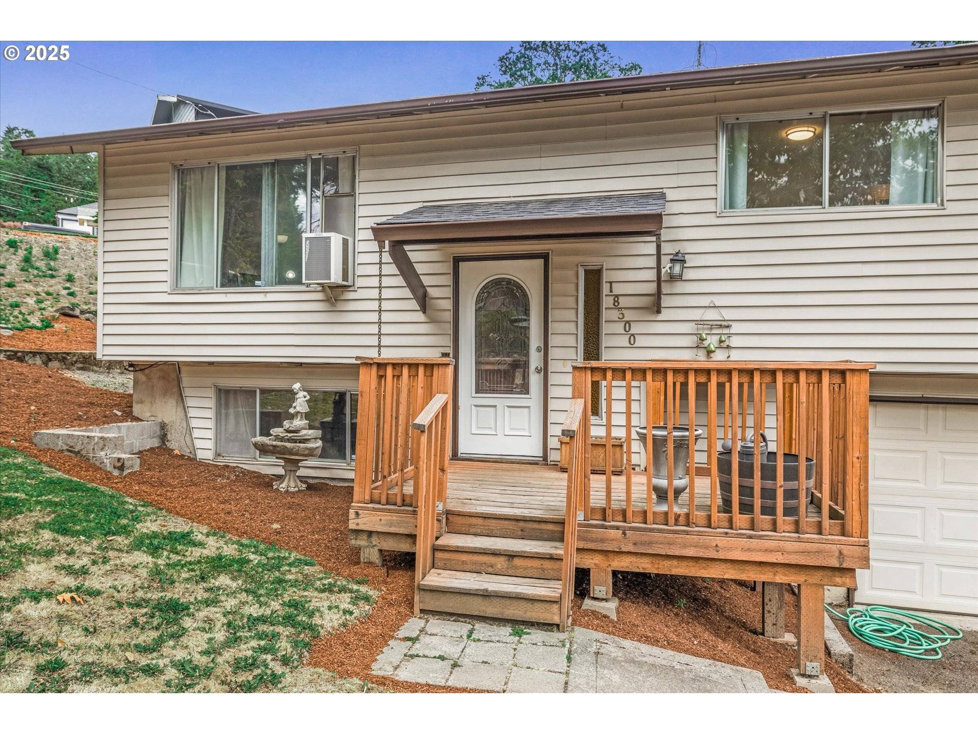 Gladstone, OR 97027,18300 SCOTT CT