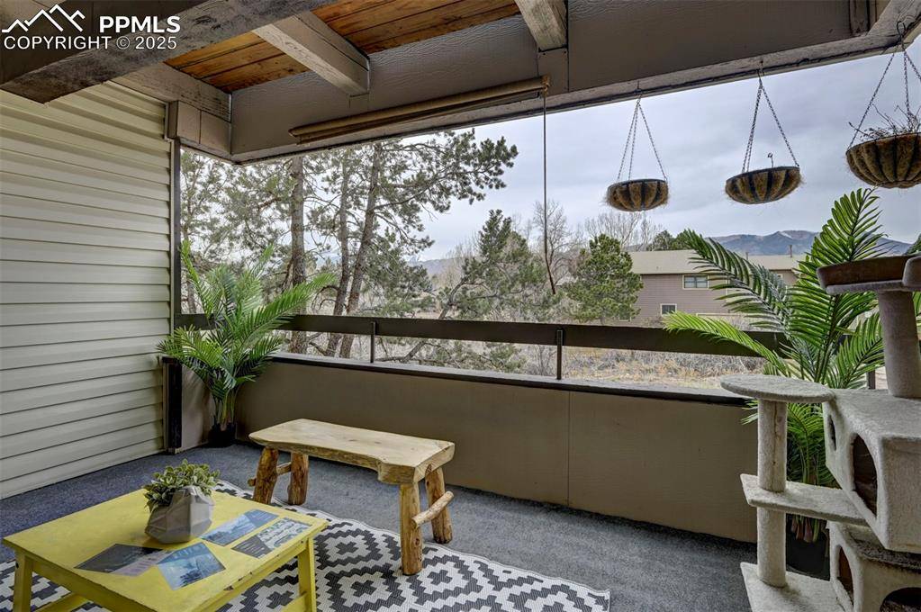 Colorado Springs, CO 80919,6550 Delmonico DR #201