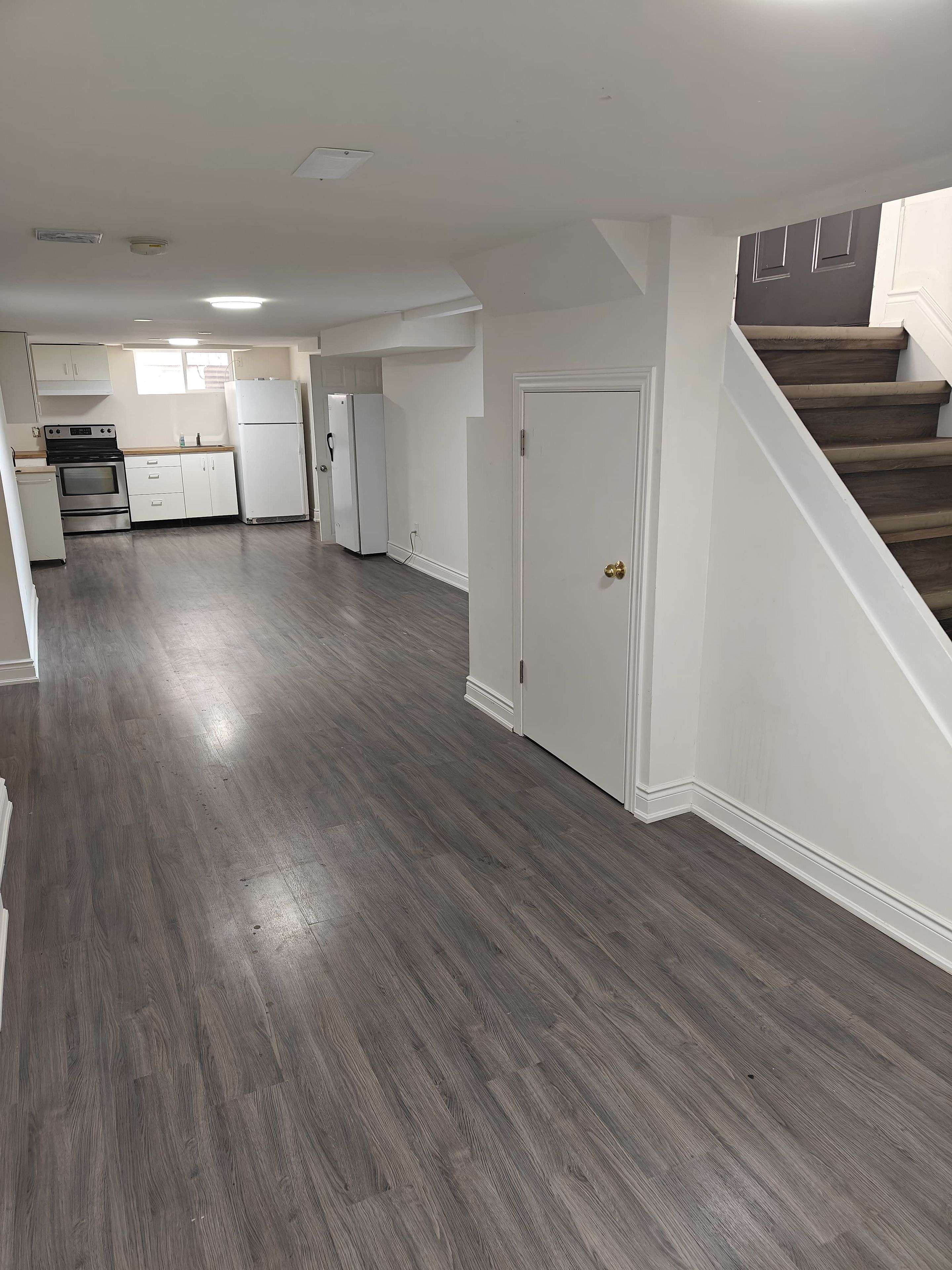 Oshawa, ON L1J 3G2,504 Bader AVE