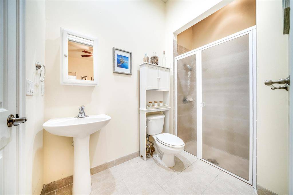 Pompano Beach, FL 33062,2228 NE 2nd St