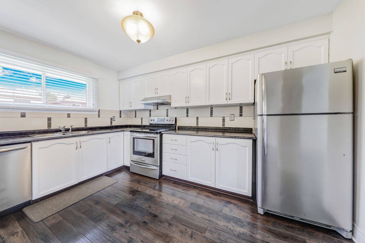 Brampton, ON L6S 3J9,9 Ashton CRES #9