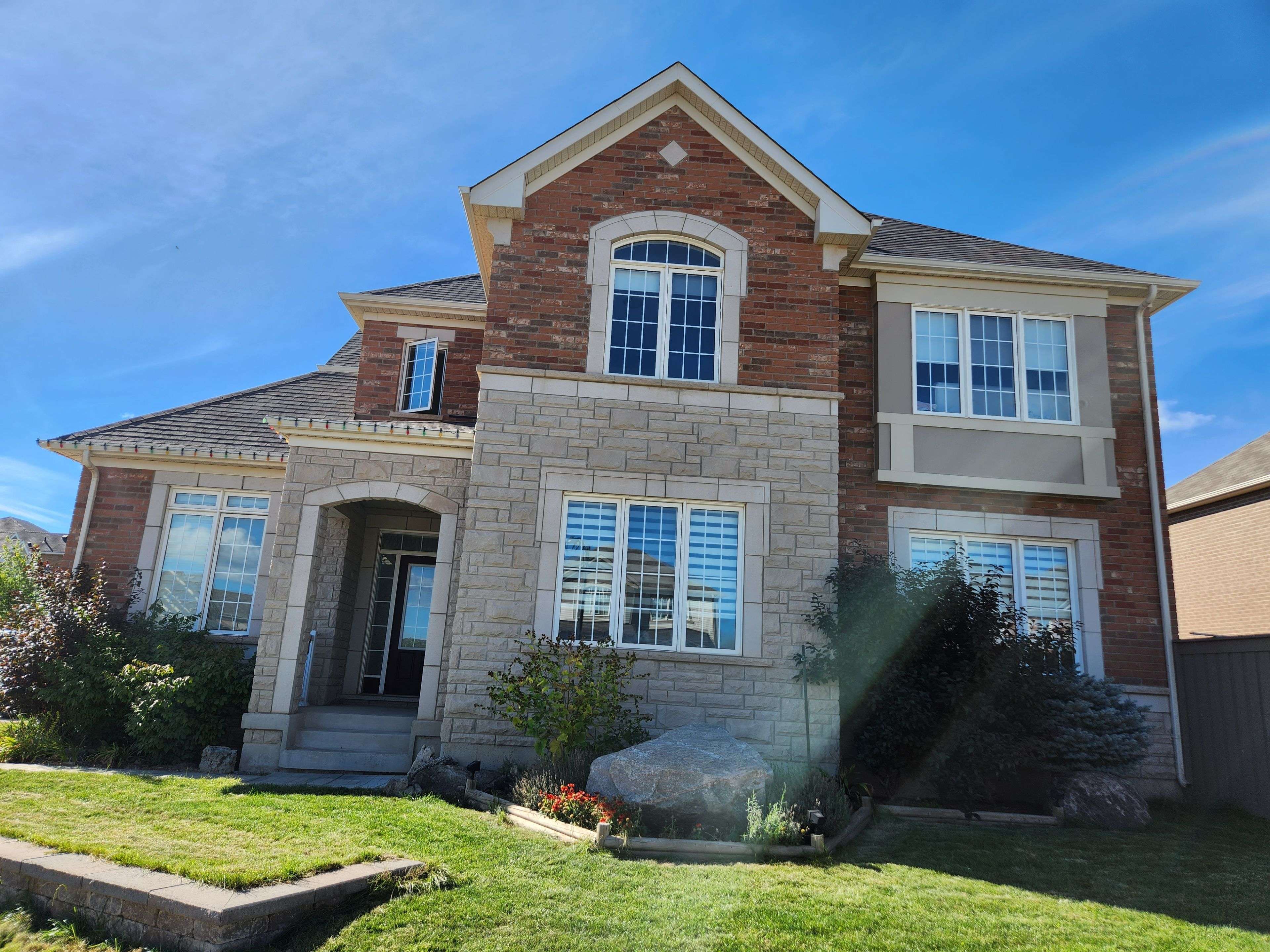 Milton, ON L9T 7K6,1257 Leger WAY