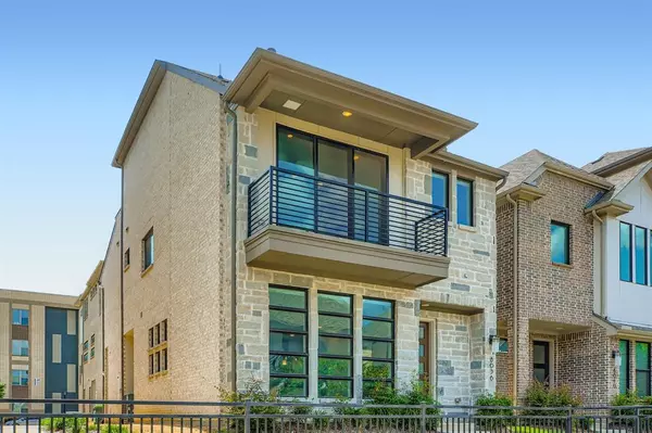Plano, TX 75024,8036 Zeppos Drive