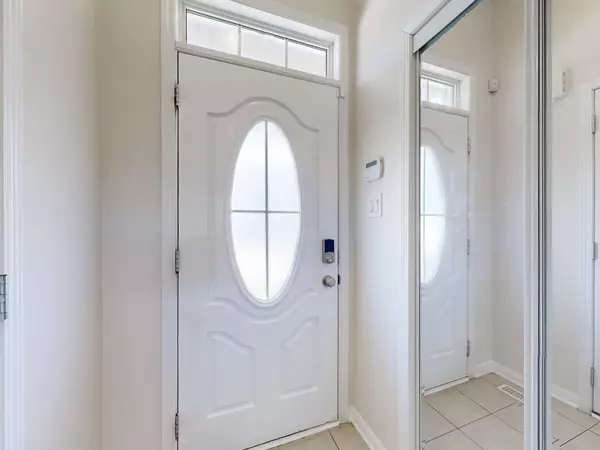 Milton, ON L9T 8E2,879 Brassard CIR