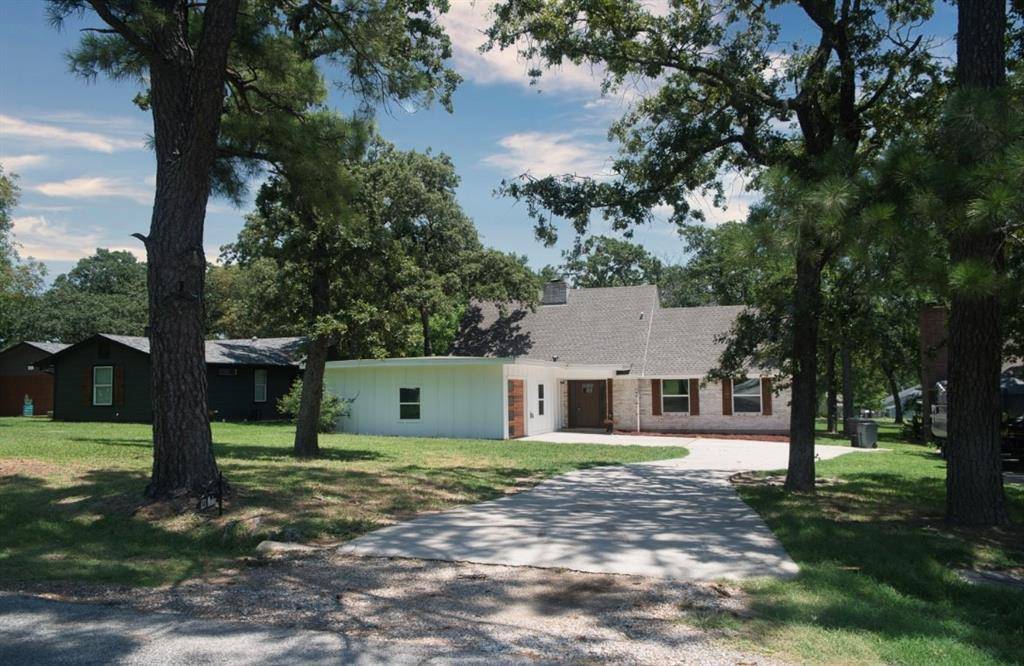 Gainesville, TX 76240,123 Modoc Trail